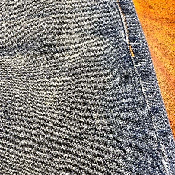 🔥BUY TWO GET ONE 50% OFF🔥
*Discount applied when you create a bundle* - Picture 2 of 7